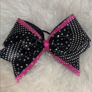 cheer bow
